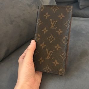 Vintage Louis Vuitton wallet/checkbook case